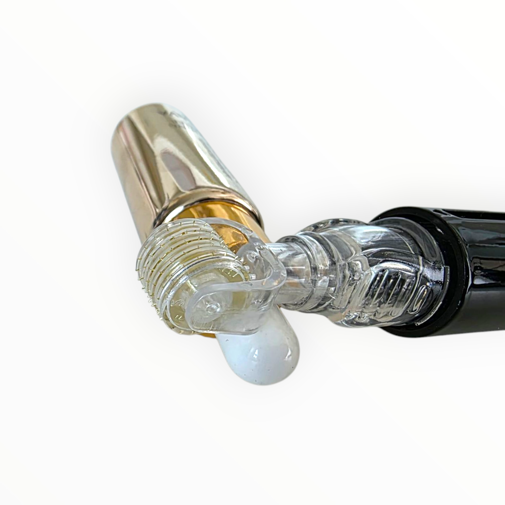 LIP REVOLUTION  MICRONEEDLING-STIFT & LIP-SERUM