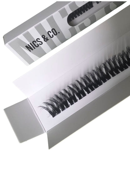 NICS & LASHES – Prime Glam - Selbstklebende, bandlose Nachfüll-Box (eine Länge, ca. 24 Segmente)