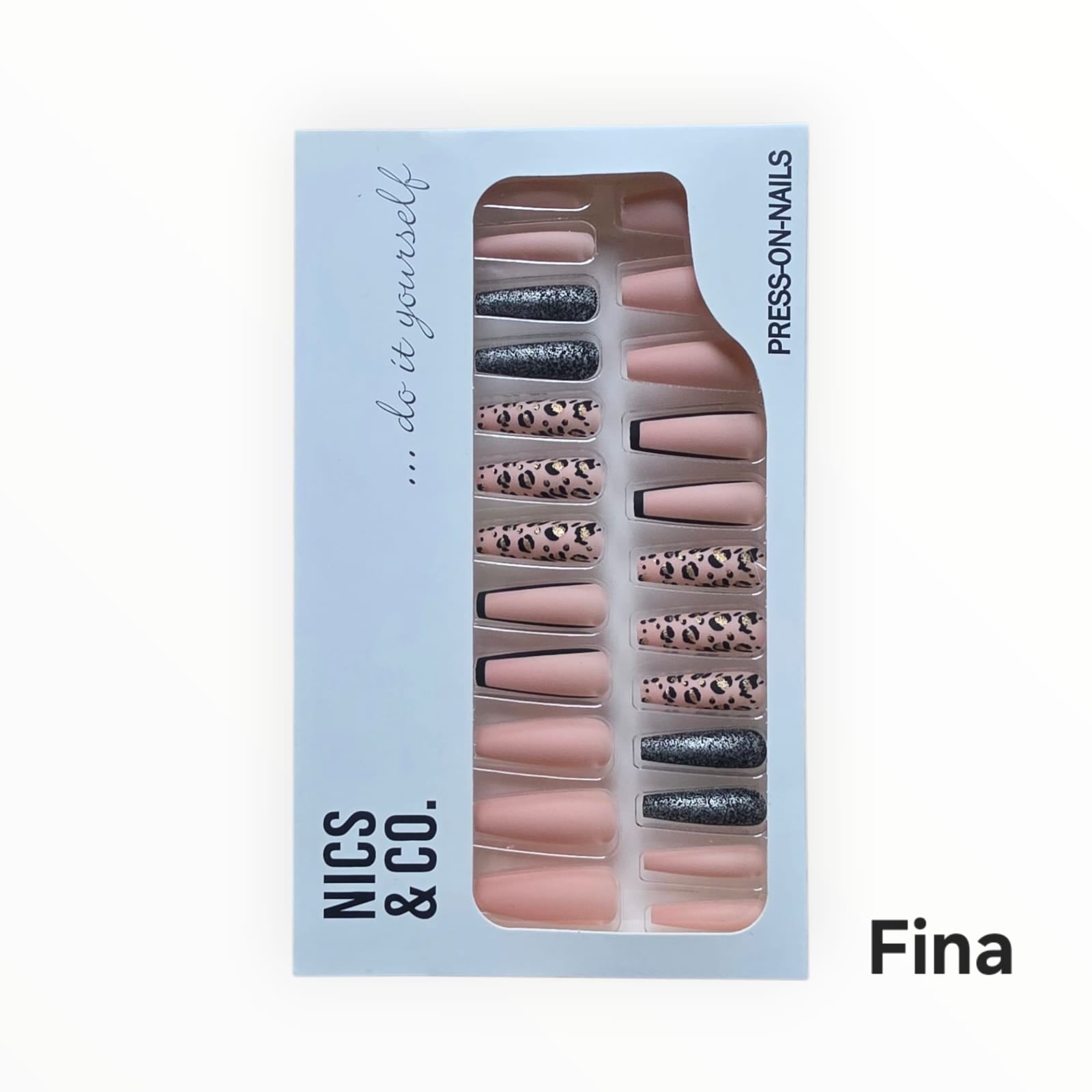 NICS & CO. Press On Nails – Set