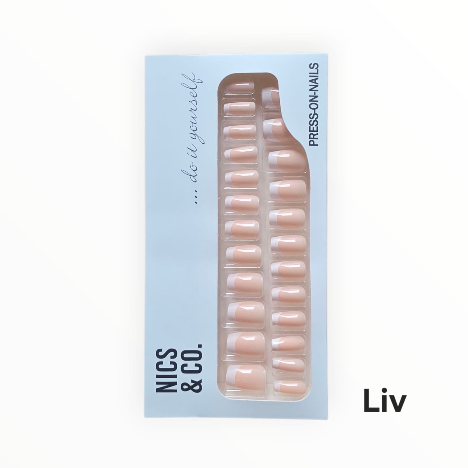 NICS & CO. Press On Nails – Set