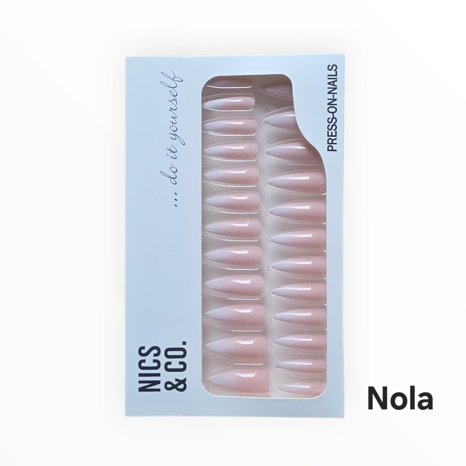 NICS & CO. Press On Nails – Set