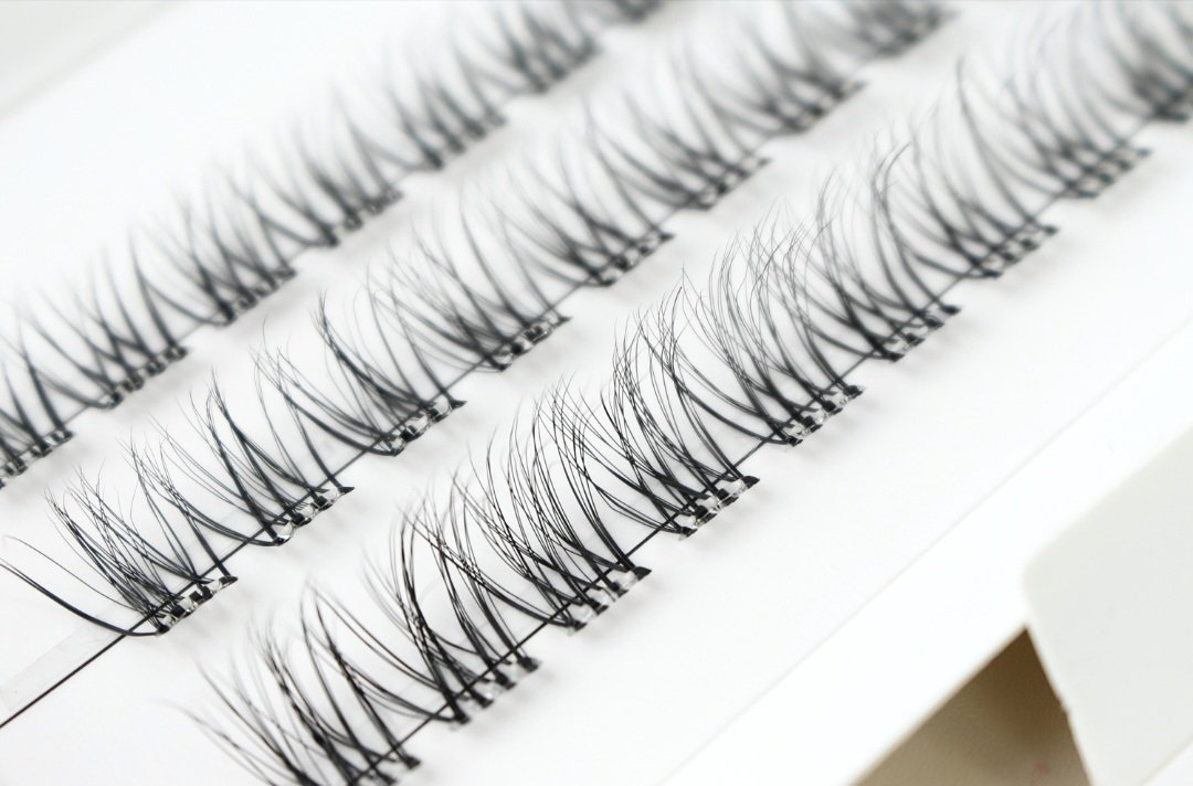"DEZENTER HINGUCKER" DIY- Wimpern inkl. Pinzette selbstklebend u. bandlos