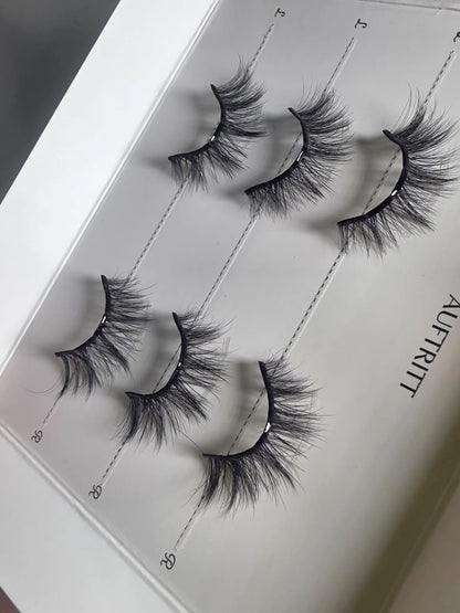 NICS & CO. - Halbe Selbstklebende Wimpernbänder